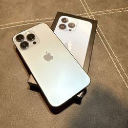 iPhone 13 Pro 128GB no signs of use, (T-Mobile) 