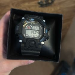 Water Resistive Watch 