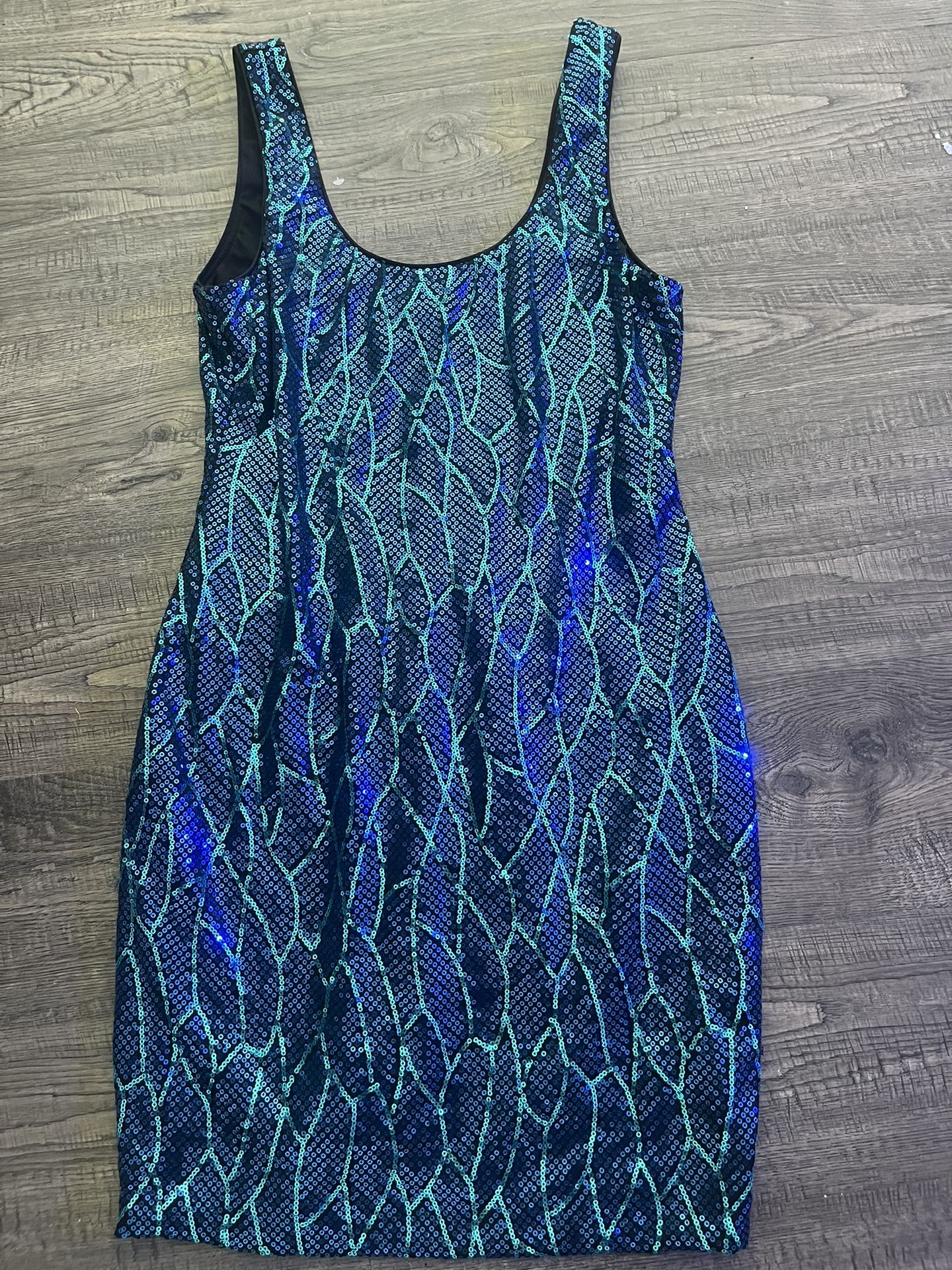 Sequin Dress -M