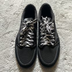 Jordan 1 Low Travis Scott’s Phantom 