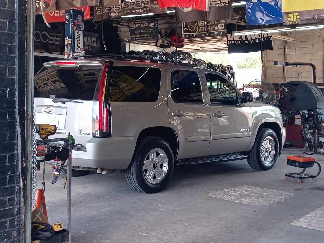 Cadillac Tail Lights For A Chevy Tahoe