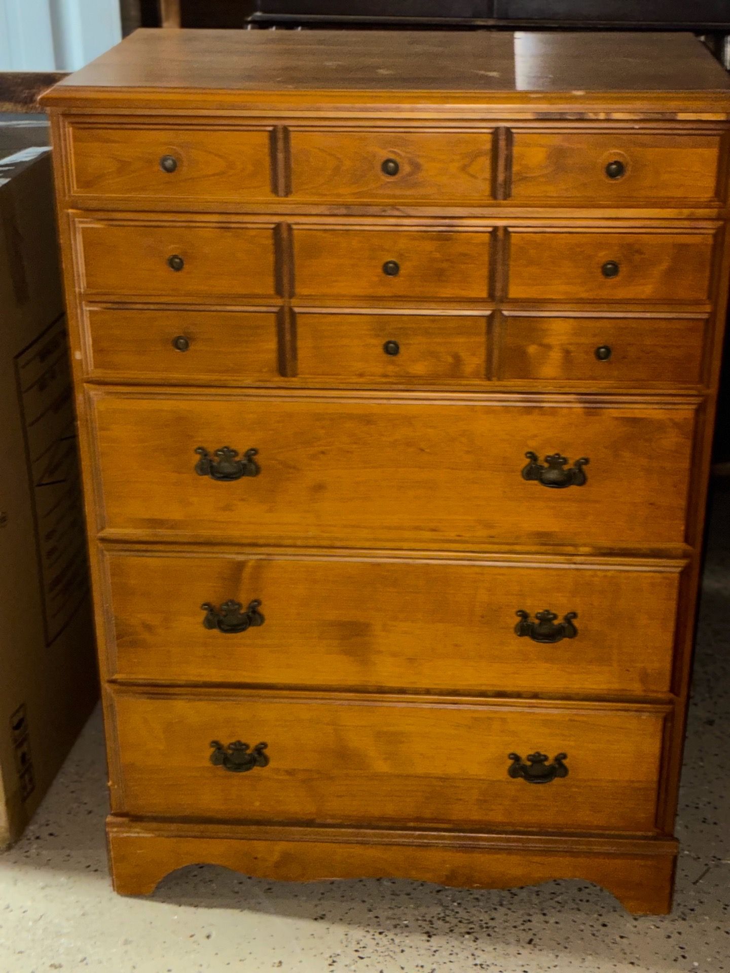 Dresser & matching end table/night stand