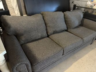 New Couch Bed With Pull Out!