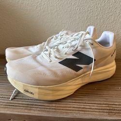 New Balance SuperComp Elite v5 size 12.5us