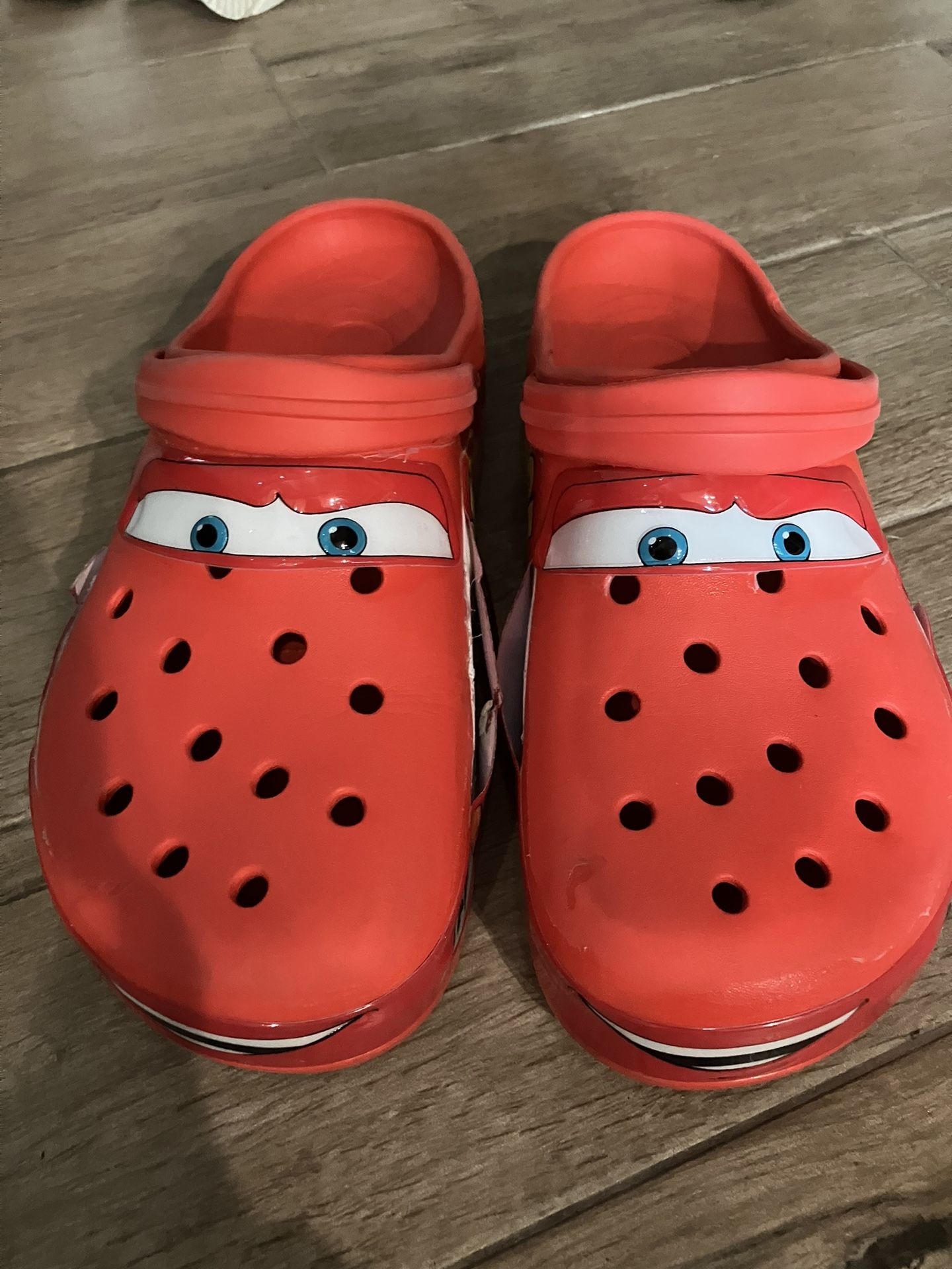 Lightning McQueen Crocs Size 12 Mens