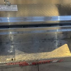 Craftsman Aluminum Crossover Truck Tool Box