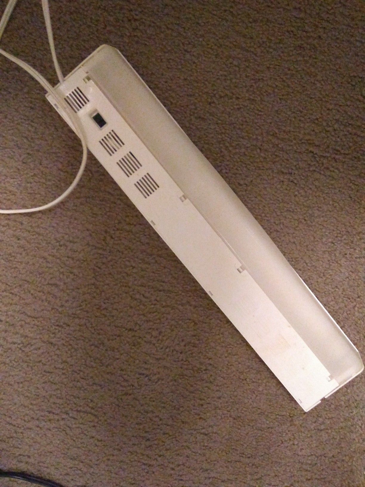 Lights of America.. model UCL 70001...15w/118v/60HZ for Sale in