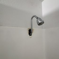 Fiberglass Tub Repair 