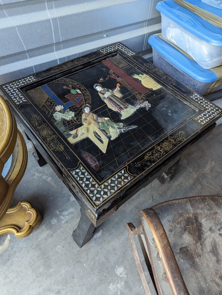 Beautiful Oriental Table