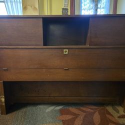 Headboard - Full Size Bed