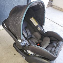 Car seat 