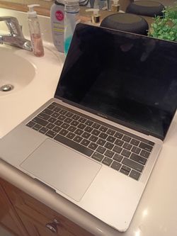 Mac book pro 13in