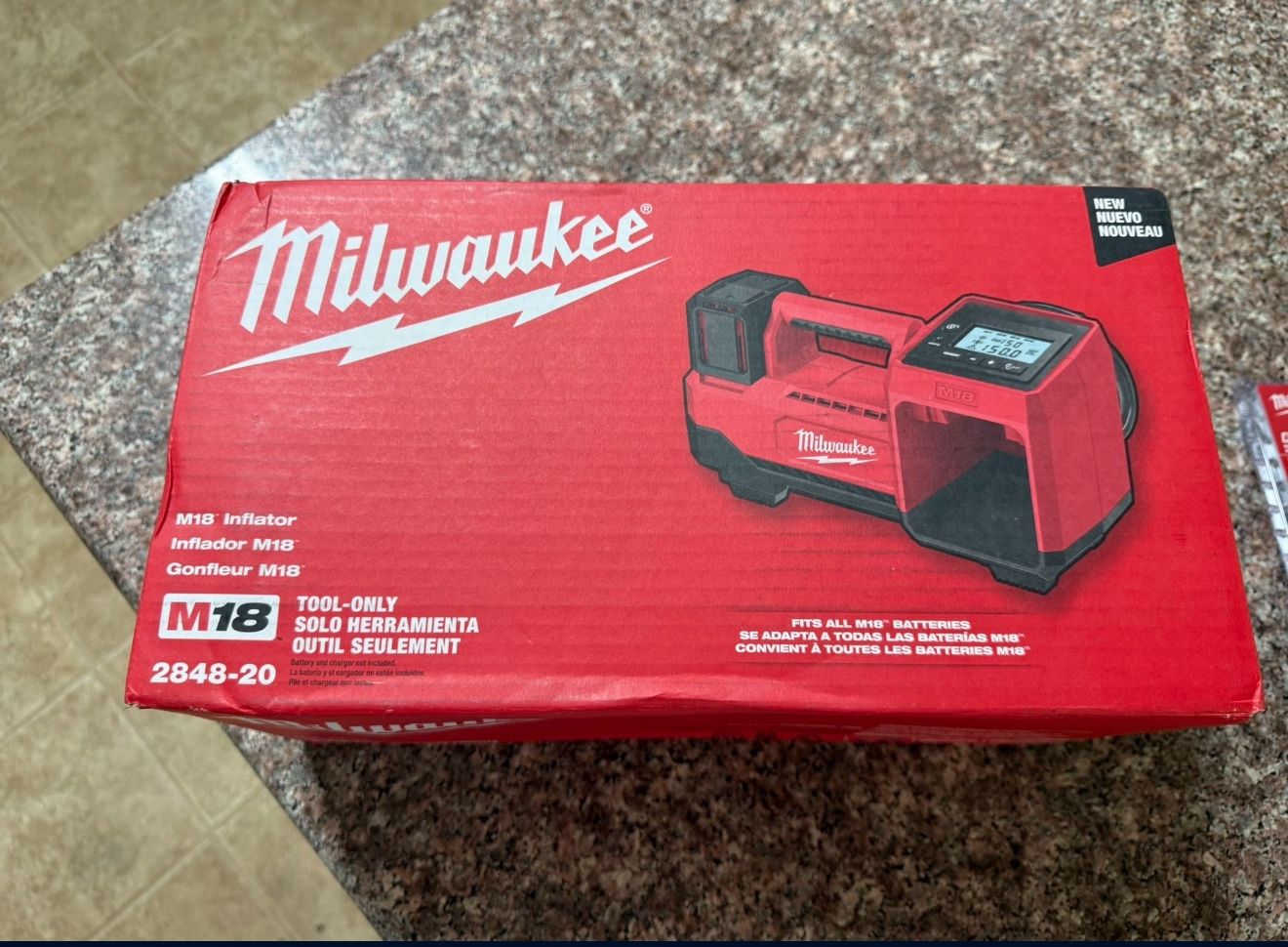 Milwaukee Inflator M18