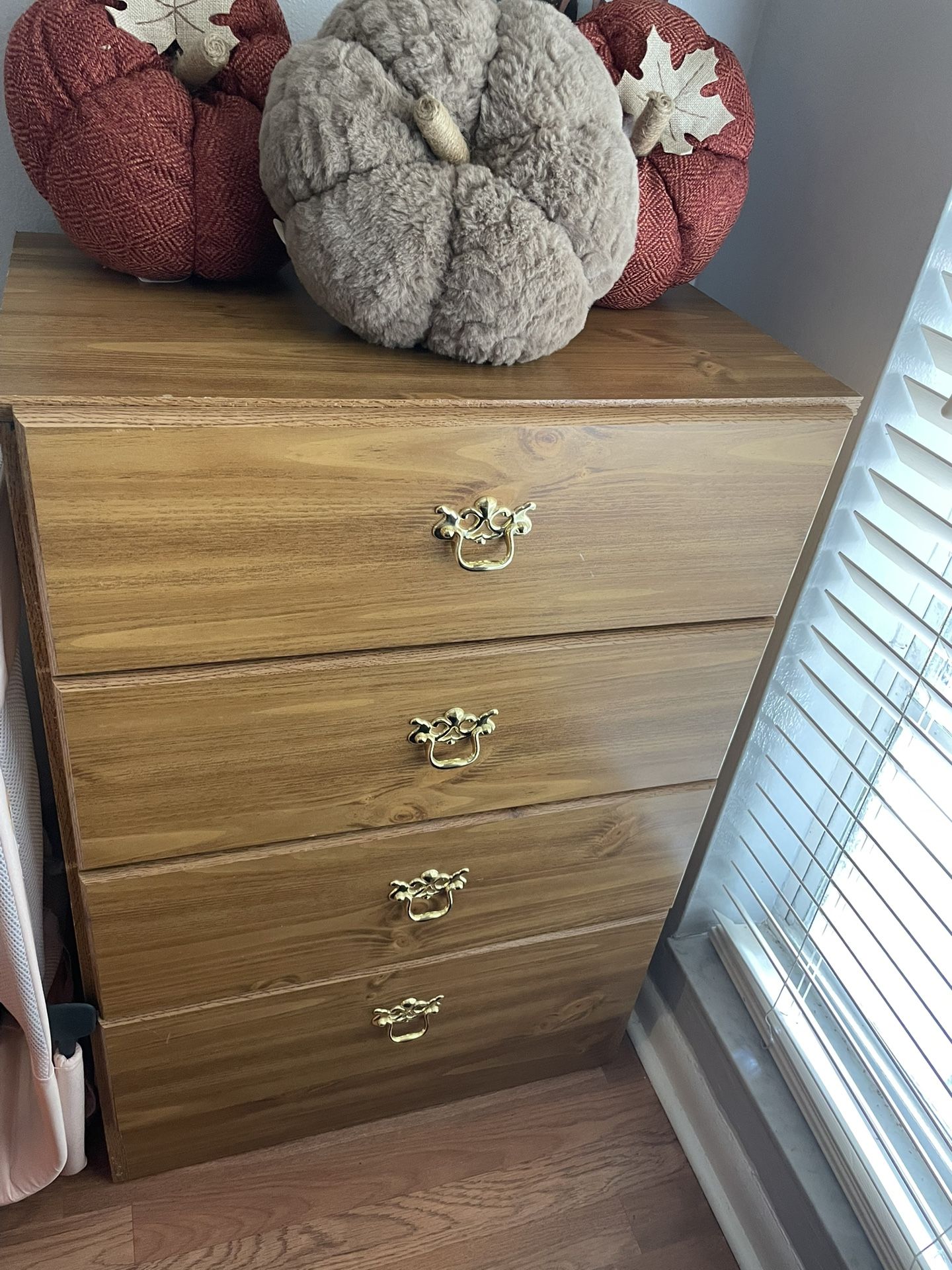 4 Drawer Dresser