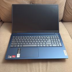Lenovo IdeaPad Slim 3 Ryzen 7 512 GB SSD 16 GB RAM