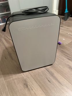 Mini Frigidaire