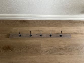 Hat rack