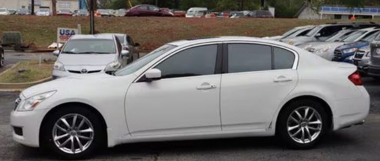 2009 Infiniti G37
