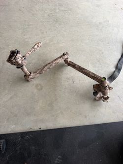 Camera arm