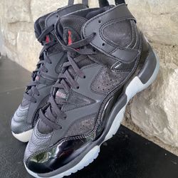 Air Jordan Jumpman Two Trey Black Gym Red —Size 5.5y —$39