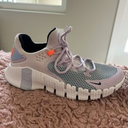 Women’s Nike Shoes 