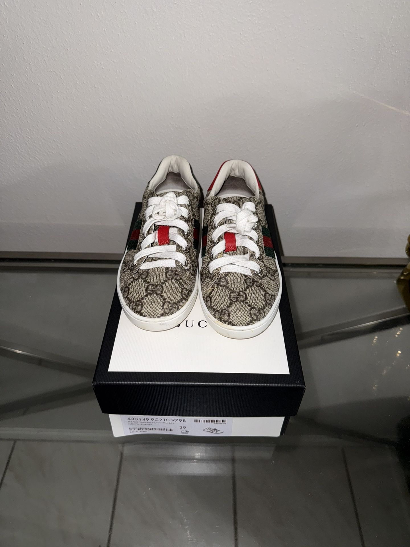 Boys Gucci Sneakers Size 29 12US
