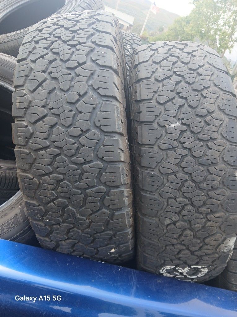 275/70R18 General Grabber Atx2 Tires (2)