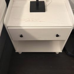 White Nightstands Set Of 2