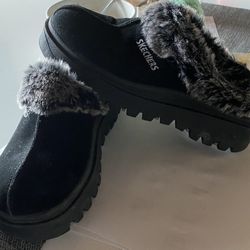 Skechers