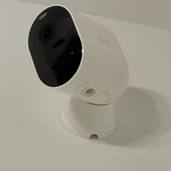 Arlo Pro 4