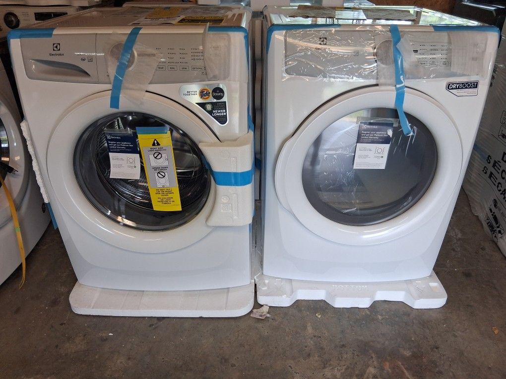 Set Electrolux Washer And Dryer New