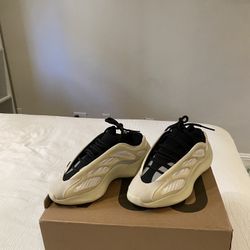 Yeezy boost 70 V3 