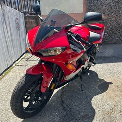 2006 Yamaha R6 600cc