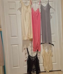 (5) Vintage Women's Nightgowns '60s 70s Variety Of Styles Unworn In Good Shape