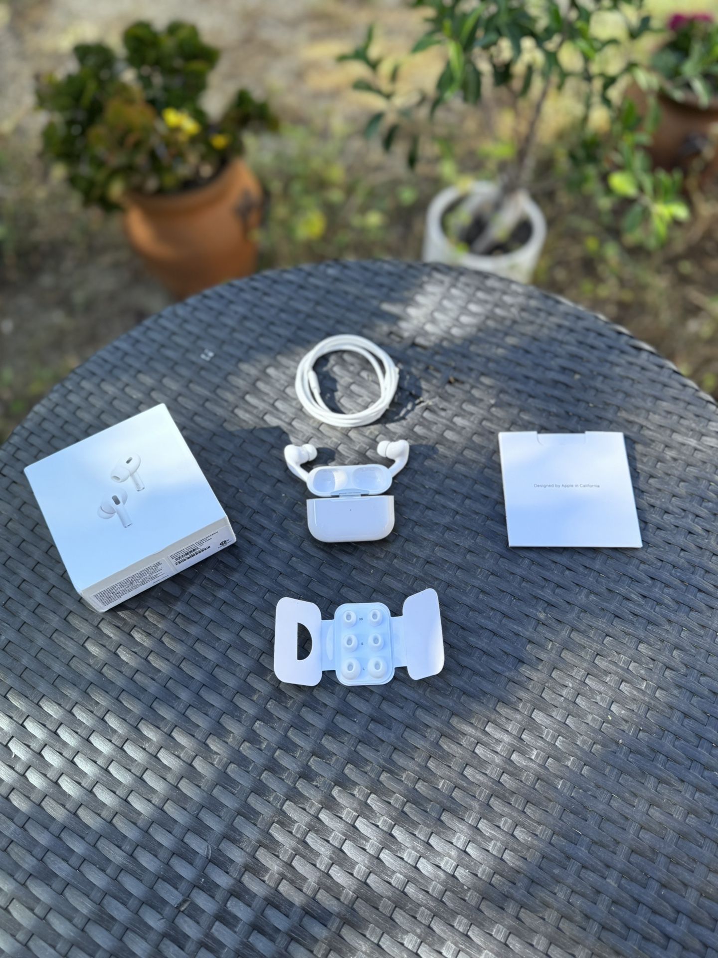 AirPods 2 ANC