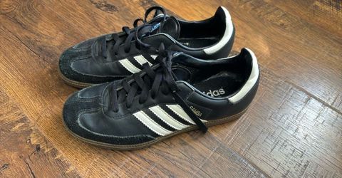 Adidas tennis