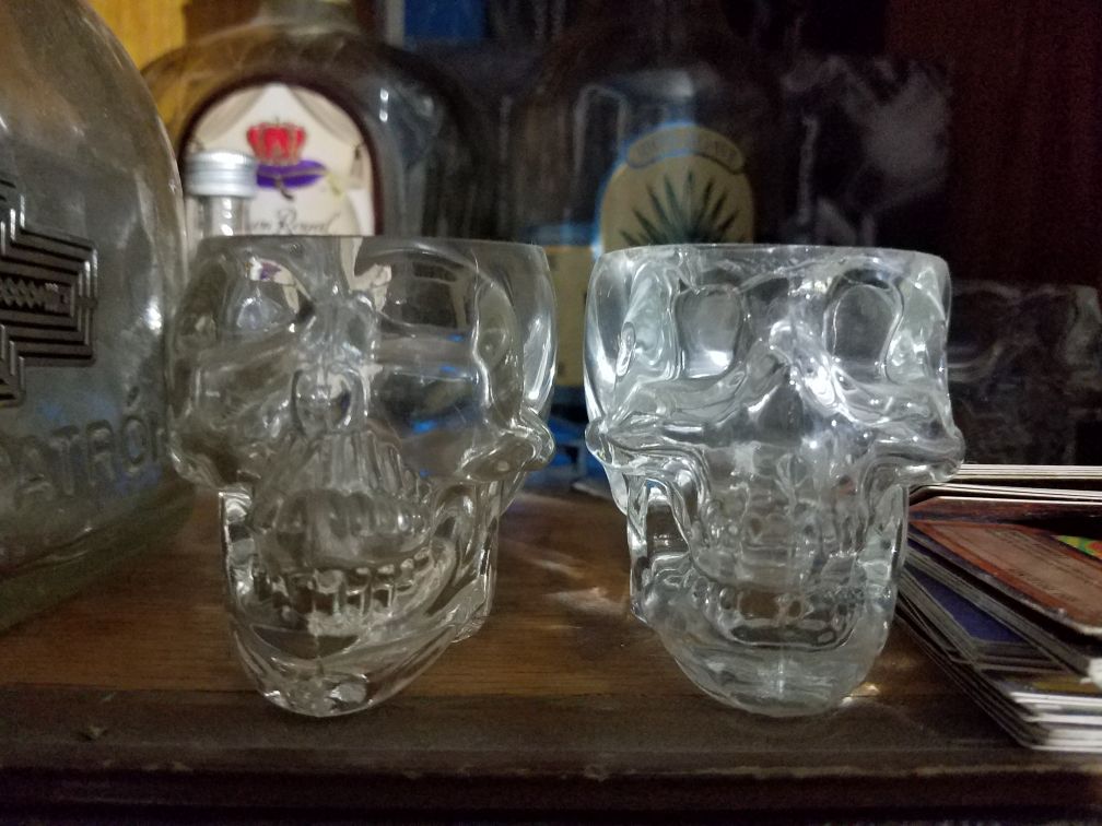 Set of 4 crystal head shot glasses
