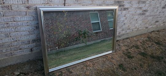 Bathroom Mirror with Silver Frame 60x40