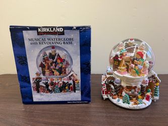 RARE Kirkland Large Christmas Water Globe With Revolving Base Gingerbread House
