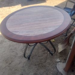 Se Vende  Mesa