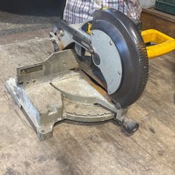 De Walt Dw705 Saw 