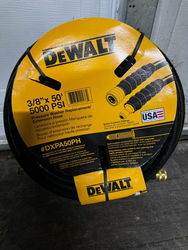Dewalt 3/8 in. x 50 ft Replacement/Extension Hose for Cold Water 5000 PSI Pressure Washers
