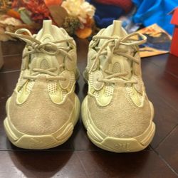 Used Yeezy 500 Super Moon Yellow Size 9