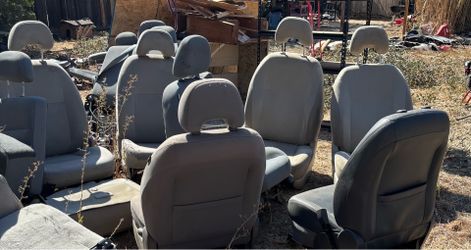 2004-2009 TOYOTA PRIUS SEATS -ALL PARTS AVAILABLE
