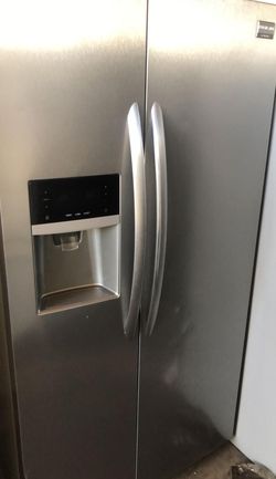 Frigidaire Side By Side Stainless Steel Refrigerator Counter Depth Fridge
