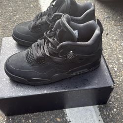 Black Cat Jordan 4s Size 10