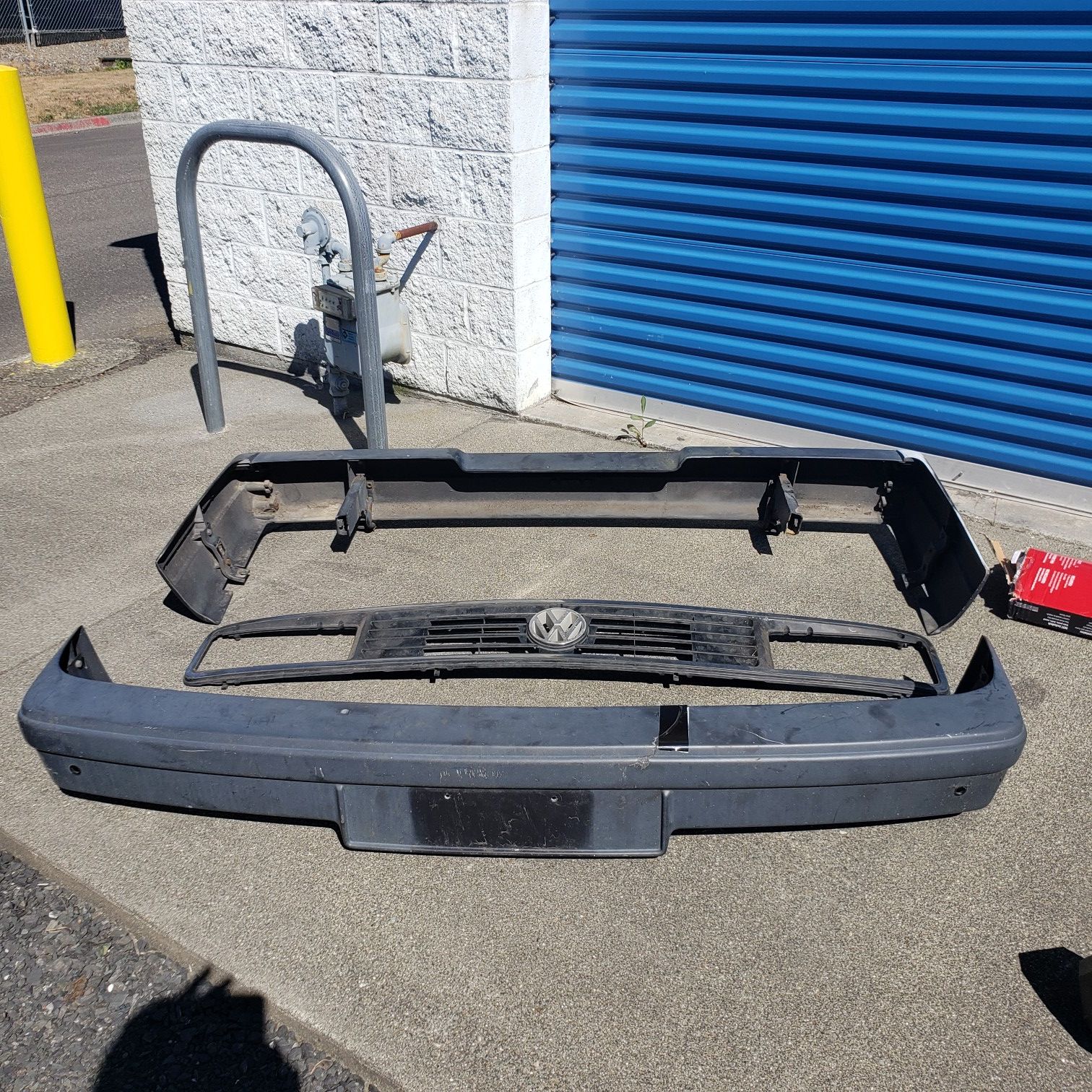 VW Vanagon Front Bumper for Sale in Marysville, WA OfferUp