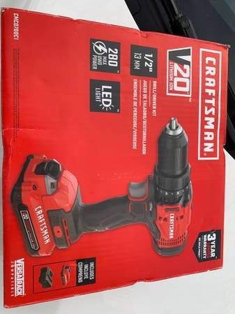CRAFTSMAN V20 Cordless Drill/Driver Kit