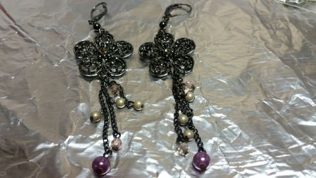 Earings