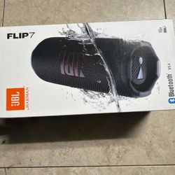 JBL Flip 7 Portable Waterproof Bluetooth Speaker - JBLFLIP7BLKAM Black